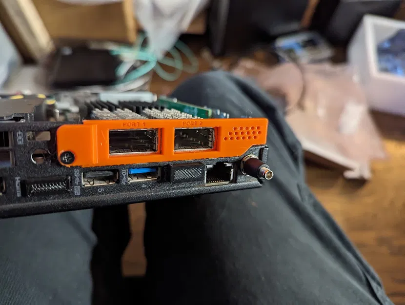 Thư Viện Tấm Chắn Lenovo Tiny - Image 4