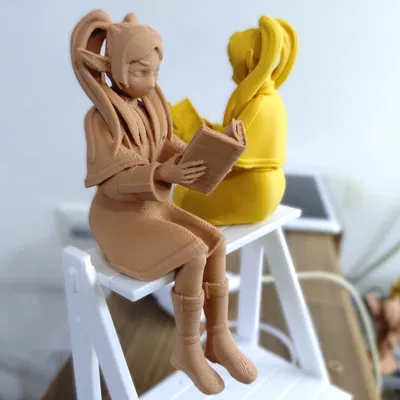 Mô Hình Frieren Đọc Sách