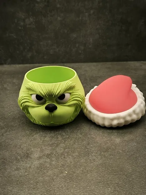 Tô Giáng Sinh Phong Cách Grinch Có Nón Santa - Image 7