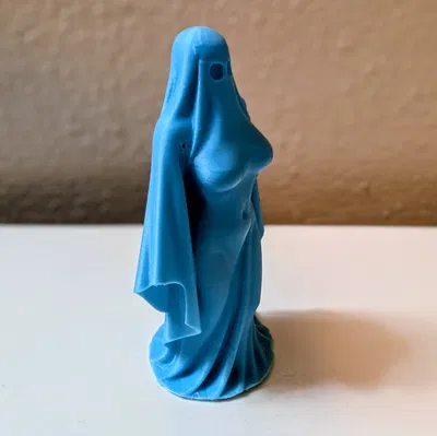 Vẻ Đẹp Ma Quái – Tượng Cô Gái Ma