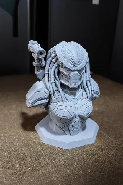 Predator (Phong Cách Mecha) - Image 1