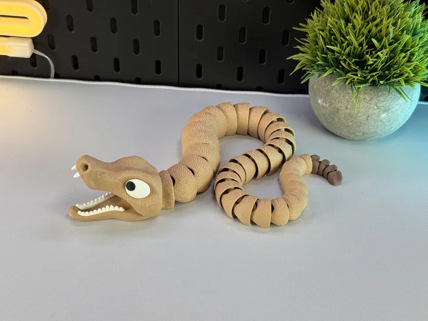 Rắn Khớp Nối 3D - Image 1