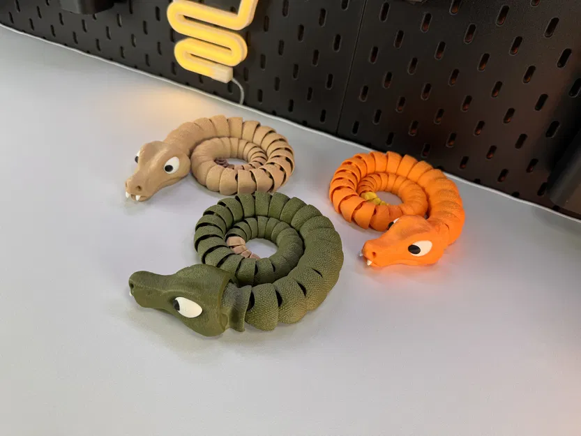 Rắn Khớp Nối 3D - Image 8