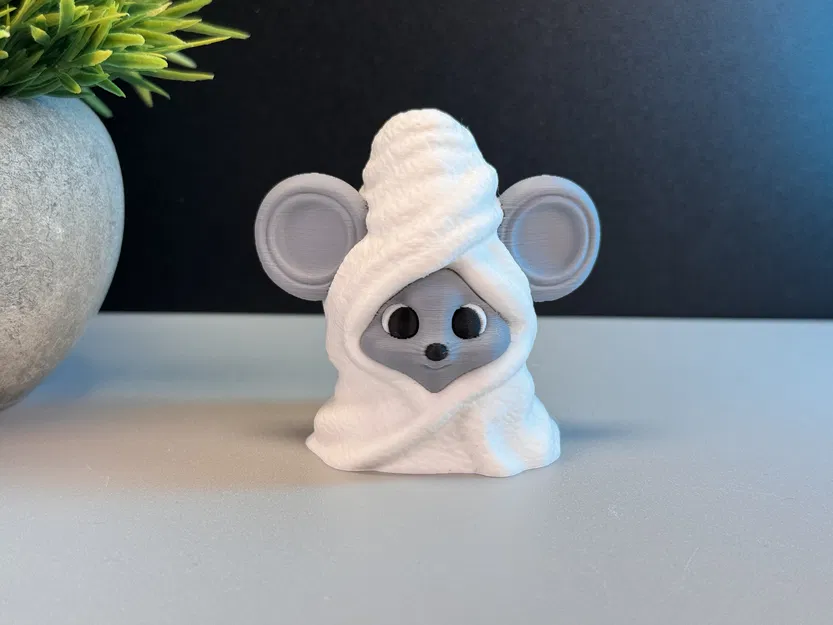 Chuột Con Dễ Thương Cuộn Tròn - Image 4