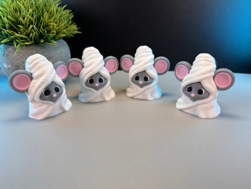 Chuột Con Dễ Thương Cuộn Tròn - Image 7