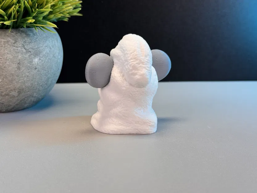 Chuột Con Dễ Thương Cuộn Tròn - Image 11