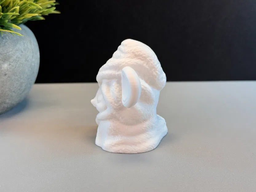 Chuột Con Dễ Thương Cuộn Tròn - Image 17