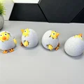 Gà Con Nhìn Ra Từ Trứng - Thumbnail 6