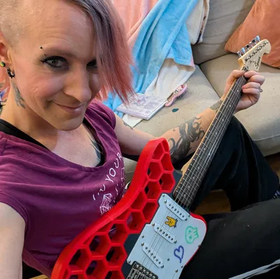 Prusastrat - Pick Guard và Nắp Lưng Một Mảnh