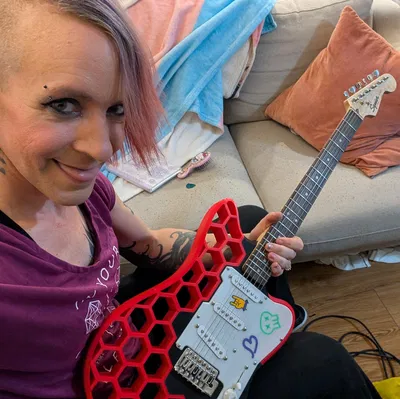 Prusastrat - Pick Guard và Nắp Lưng Một Mảnh