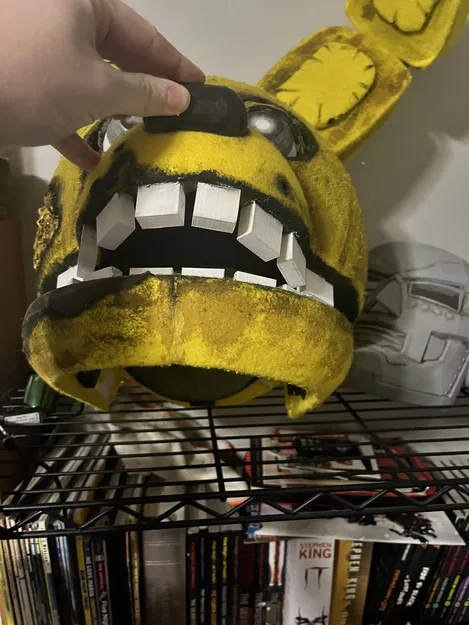 Đầu Thỏ Vàng FNAF Cosplay - Sơ Đồ Trong File - Image 8