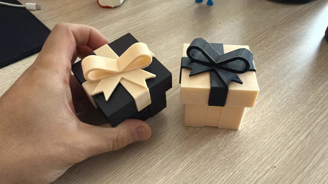 Hộp Quà Giáng Sinh Trang Trí - Image 1