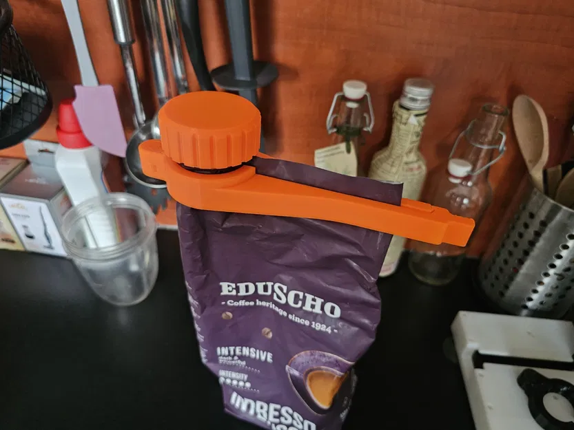 Kẹp Cà Phê Có Nắp Lớn - Image 1