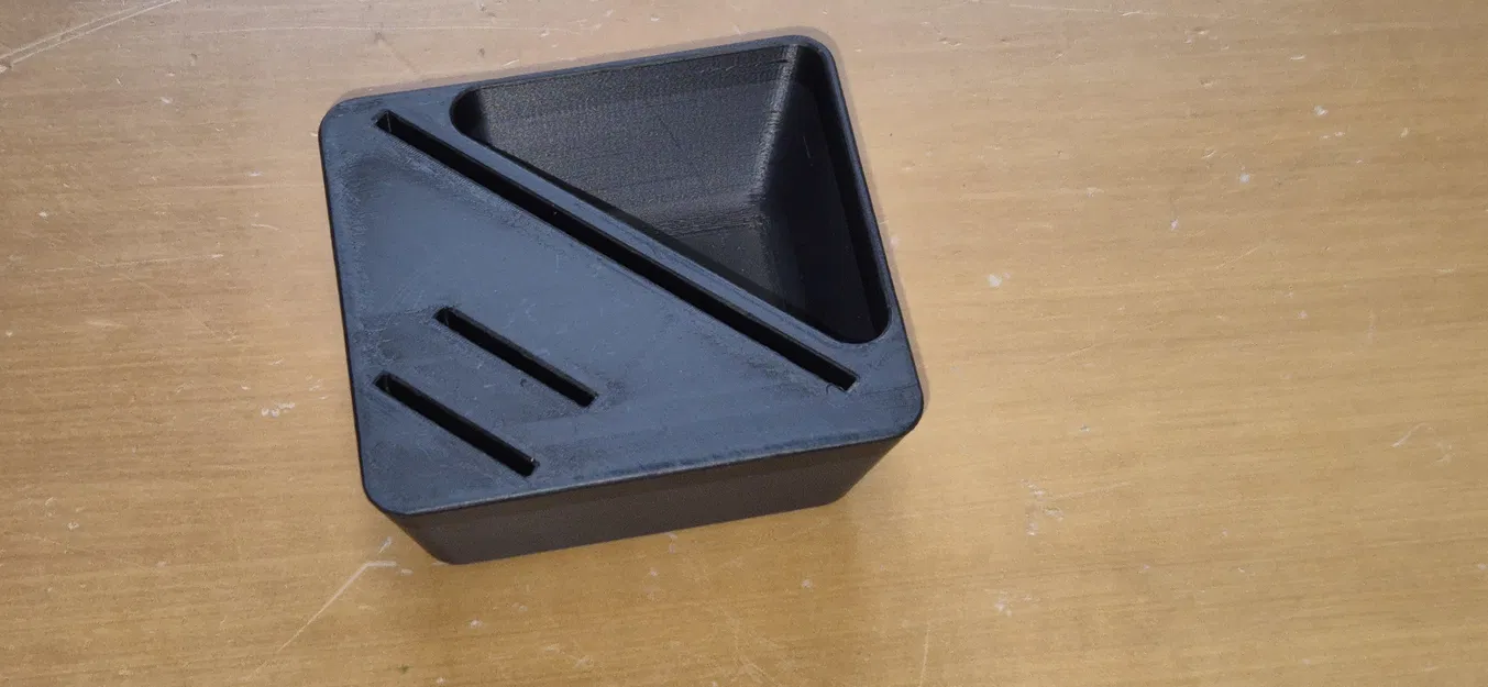 Renault 5 và 4 e-tech - bộ chèn hộc nhỏ - Image 7