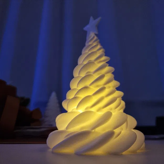 Trang trí cây thông Noel bằng đèn LED - Image 4