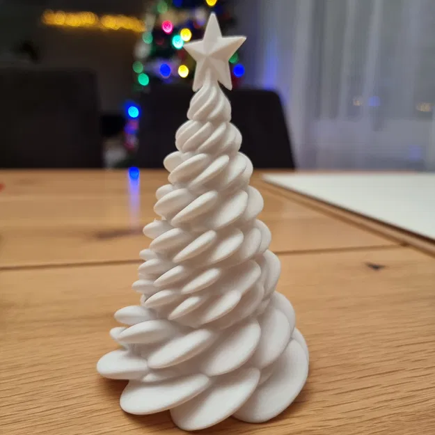 Trang trí cây thông Noel bằng đèn LED - Image 5