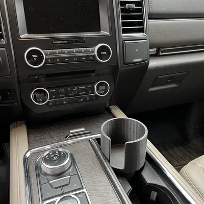 Giá đỡ Hydroflask và ly cho Ford Expedition