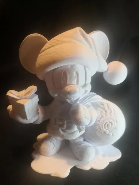 Mô hình Mickey Santa Claus - Image 1
