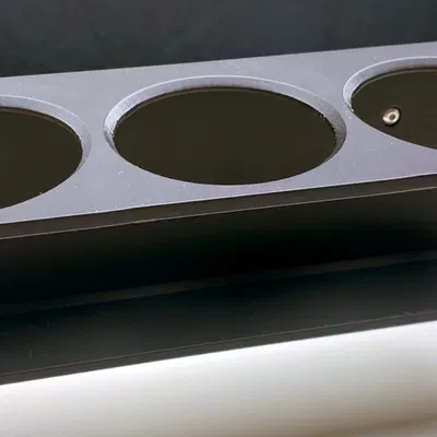 MT-SYSTEM Holder L: Đế Đựng 3 Chai Xịt 245mm