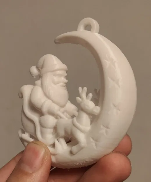 Ông Già Noel Trên Trăng Lưỡi Liềm – Đồ Trang Trí Lễ Hội - Image 3