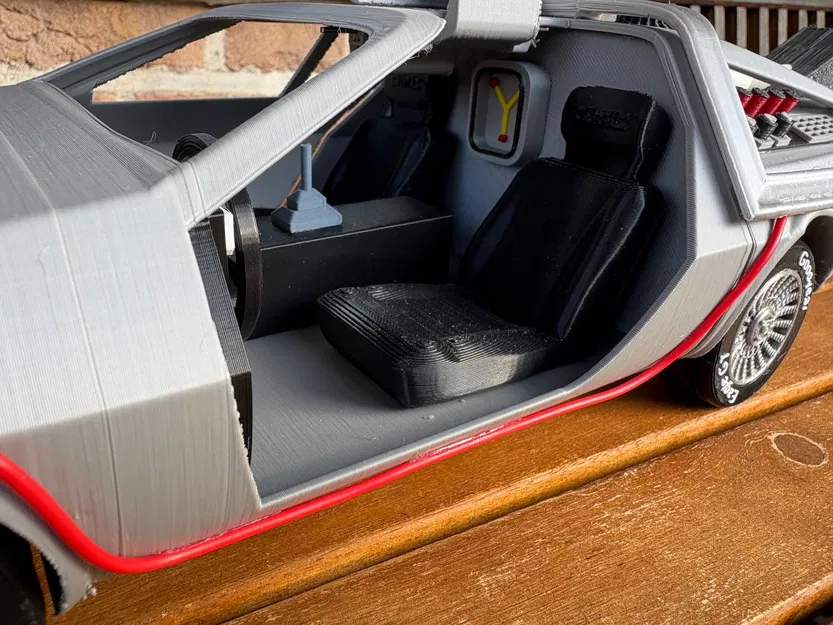 Mô Hình Máy Thời Gian DeLorean DMC-12 In 3D - Image 9
