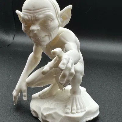 Mô hình Gollum Chúa tể những chiếc nhẫn