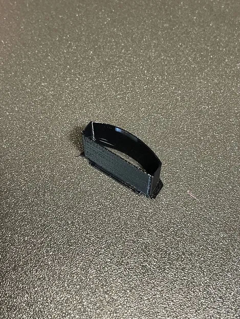 Móc Kính Râm Rivian (móc gió + kẹp tấm che nắng MỚI) - Image 7