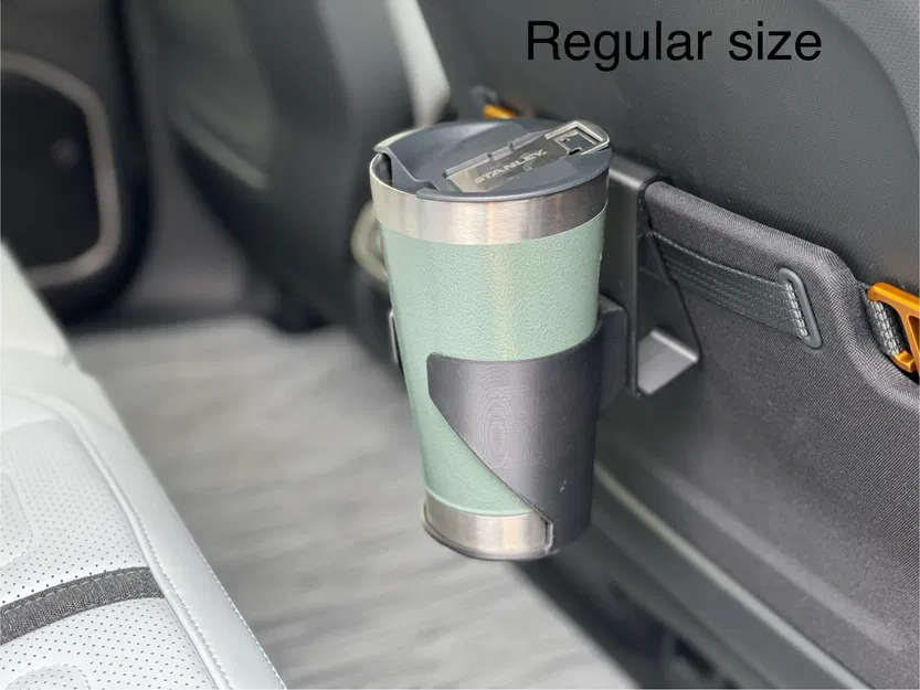 Giá Đỡ Cốc Rivian - Image 10