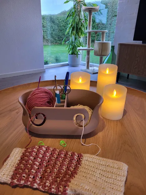 Tô Đựng Len Hai Ngăn Có Hộp Dụng Cụ – Phiên Bản Happy Wife - Image 2