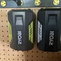 Giá đỡ pin Ryobi 40V - Thumbnail 2
