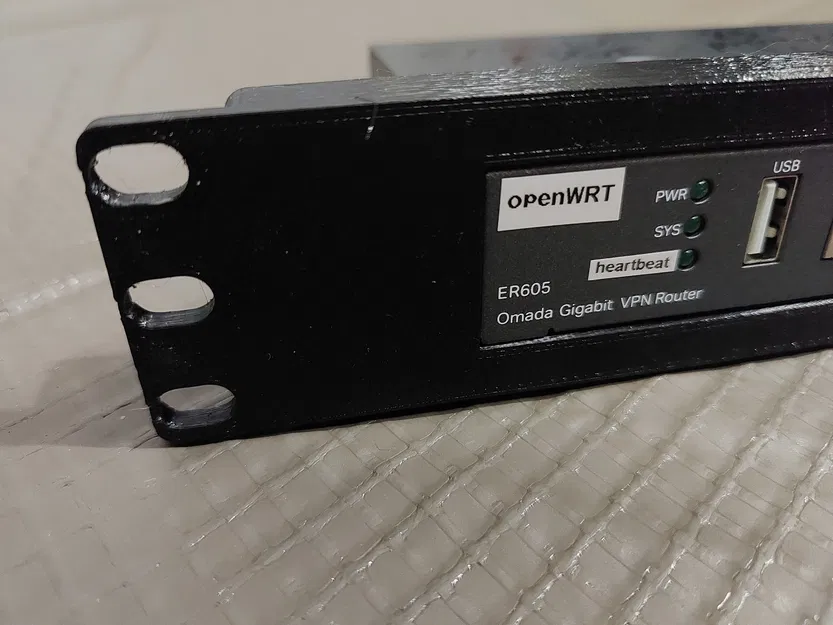 Giá đỡ rack 10" chắc chắn V.2 cho TL-ER605 (-V*) và TL-SG108 (-E) - Image 3