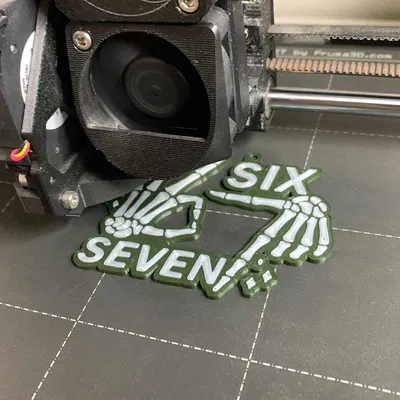 Móc Khóa Sáu Bảy (SIX SEVEN KEYCHAIN)