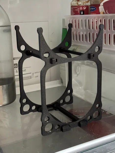 Giá đỡ chai nước ngọt - Đựng được hai chai 1,5L - Image 4