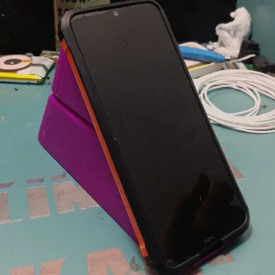 Ốp Bút Giữ Điện Thoại Kakusta (Tựa Bút Tam Giác / Kim Tự Tháp)