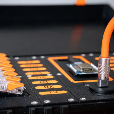 Case ESP8266 Hiện Đại Tích Hợp Đầu Nối Wago