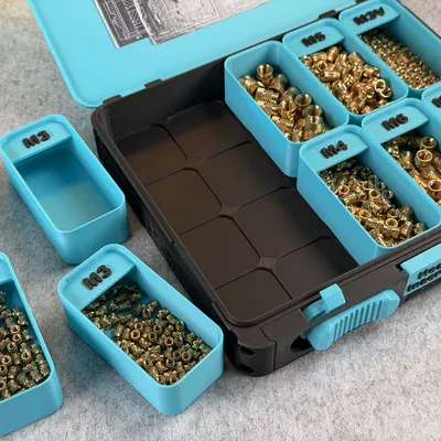 Miếng Lắp Có Nhãn Cho Hộp Tổ Chức