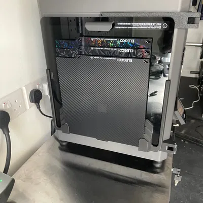 Giá đỡ nắp Carbon Elegoo Centauri và khay (phiên bản 3 và 5 khay). Có tùy chọn bản lề, không bản lề và điểm gắn ăng-ten wifi.