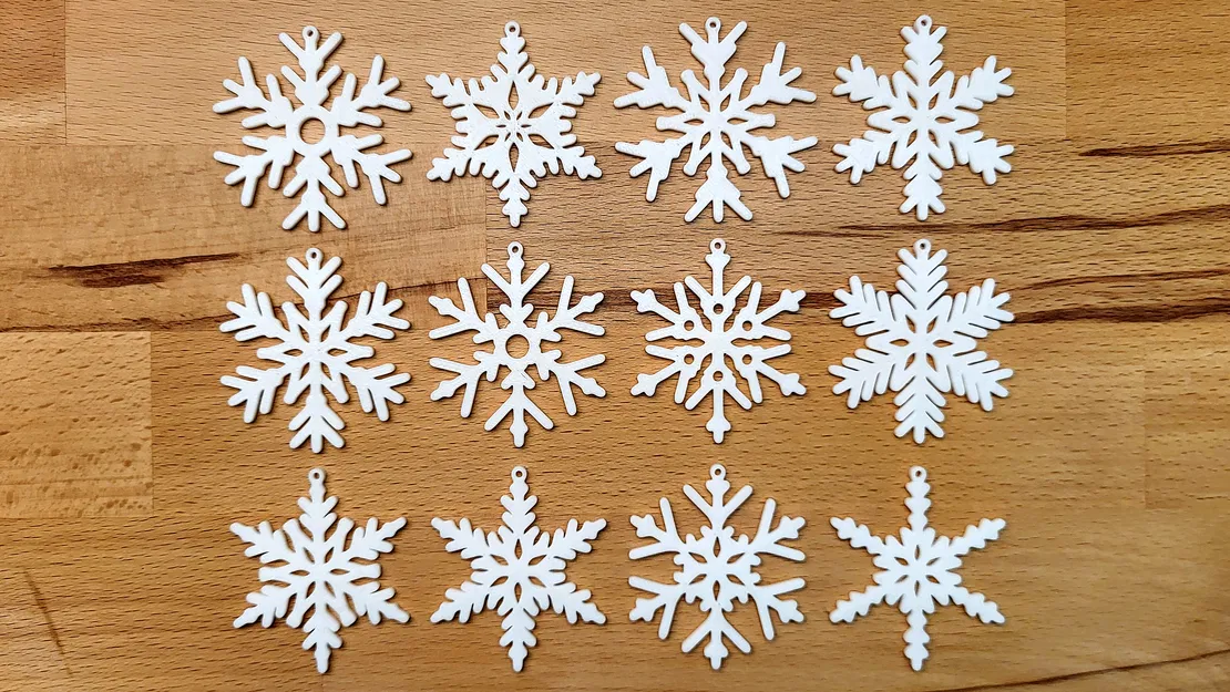 Bộ Trang Trí Cây Thông Noel 2025 - Tuyết Rơi Lần 2 - Image 1