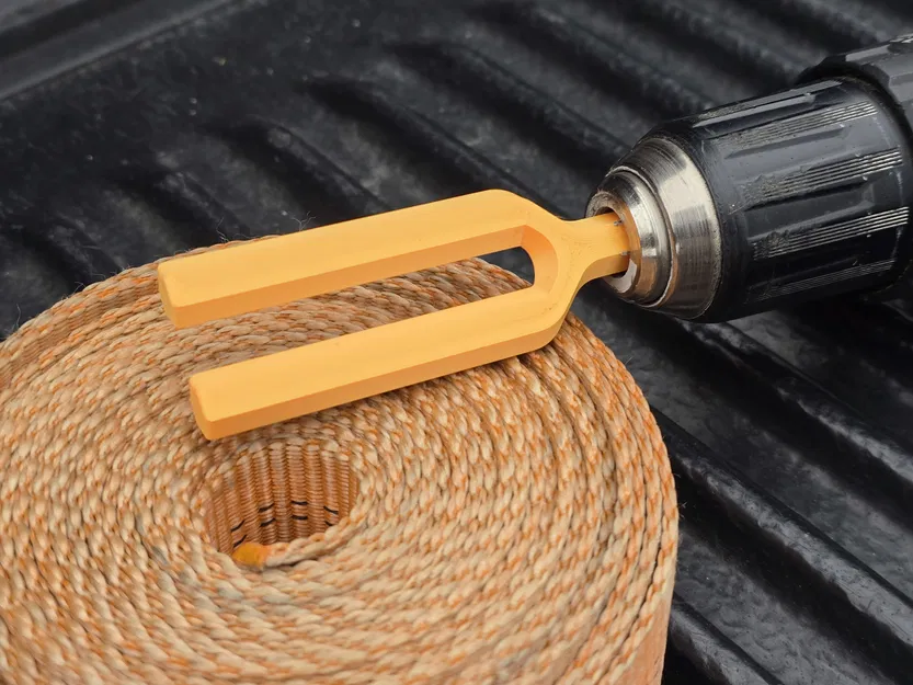 Dụng Cụ Cuốn Dây Ràng Bằng Máy Khoan Pin - Image 1