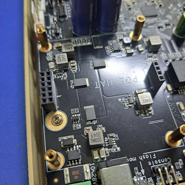 Vỏ trưng bày RAK7391 WisGate Connect - Image 10