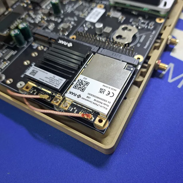 Vỏ trưng bày RAK7391 WisGate Connect - Image 12