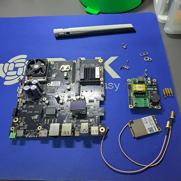 Vỏ trưng bày RAK7391 WisGate Connect - Image 18