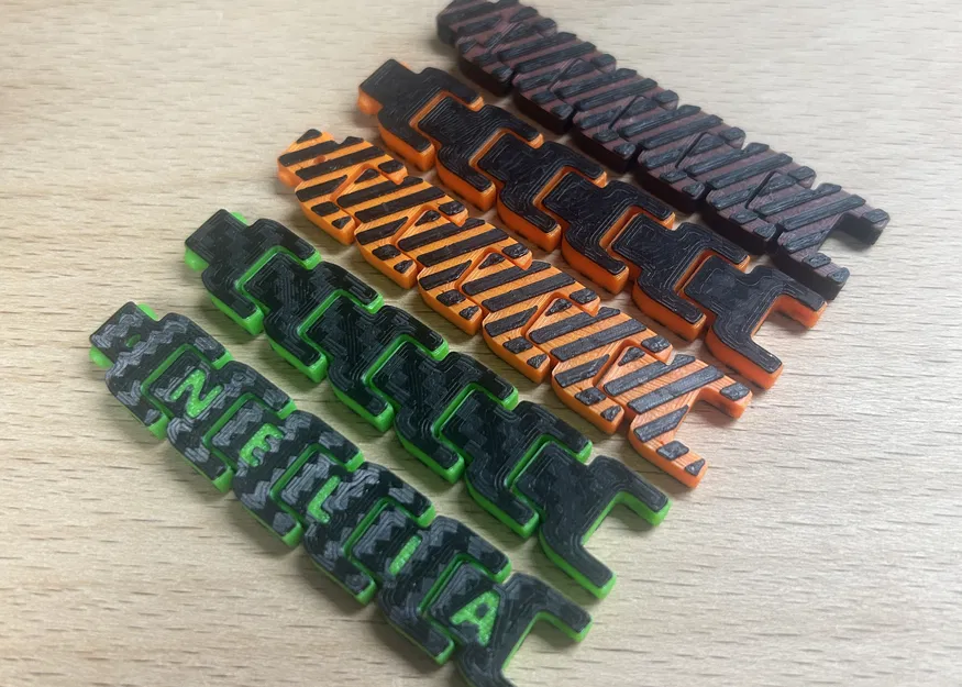 Vòng Tay Dây Xích Remix – Phiên Bản Chữ Cái Tùy Chỉnh với Thiết Kế Đường Kẻ - Image 3