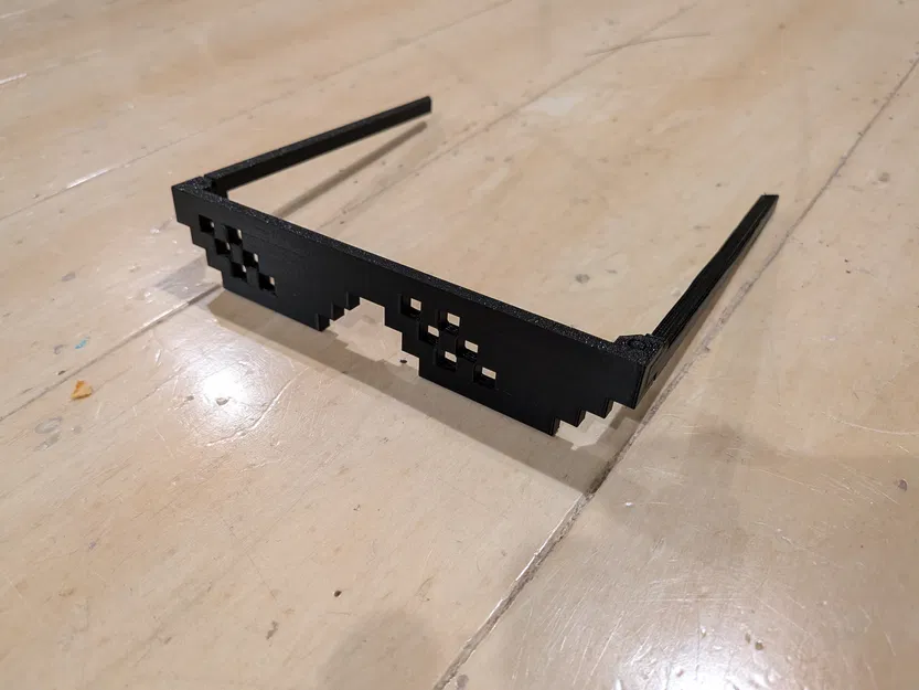 Kính Lẩy Kiểu Thug Life Gấp Gọn In Không Cần Lắp Ráp - FreeCAD - Image 2