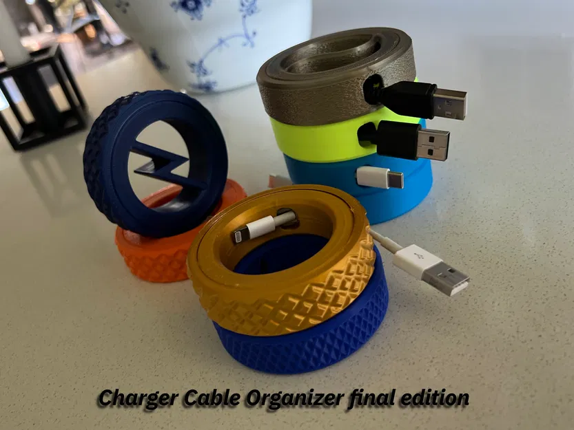 Hộp Giữ Dây Sạc bản cuối (in-place) - Image 1