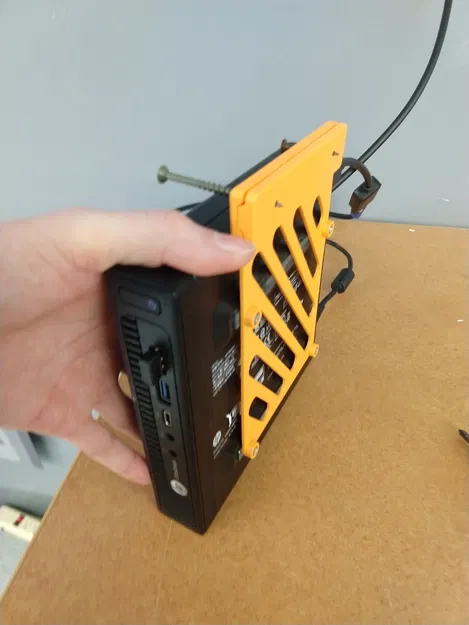 Giá Treo Tường Vesa - 01 (100x100) - Image 2