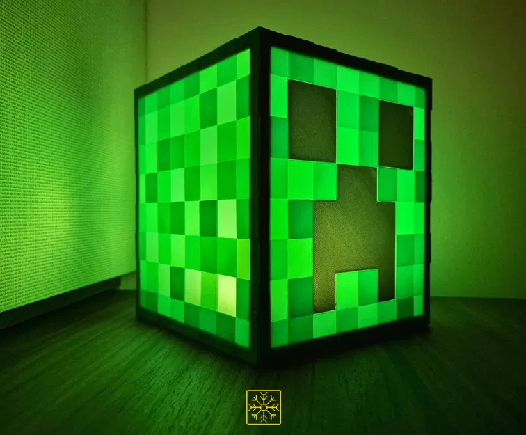 Đèn Minecraft Creeper – Dễ In & Lắp Ráp Đèn Bàn - Image 1