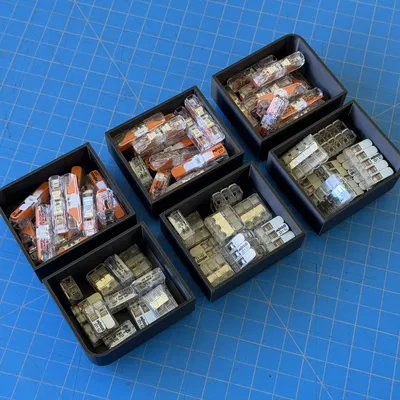 Hộp 6 ngăn Snaplock có khay tháo rời