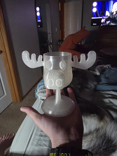 Ly Nai Sừng Tấm Giáng Sinh - Image 1