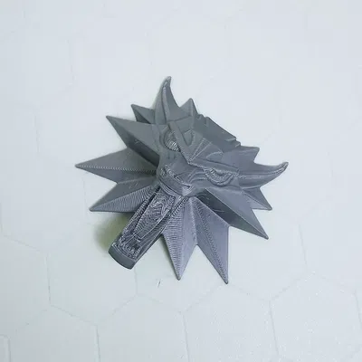 Huy hiệu trường Sói trong The Witcher